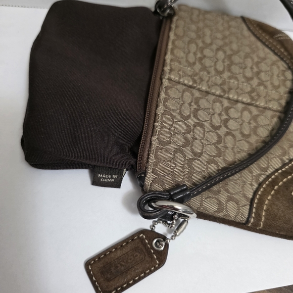 Coach Signature Mini C's & Suede Wristlet With Original Hangtag - Picture 9 of 10